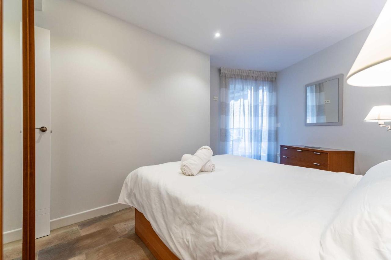 Apartamentos Dr28 A 250 M De La Playa Fuengirola Luaran gambar