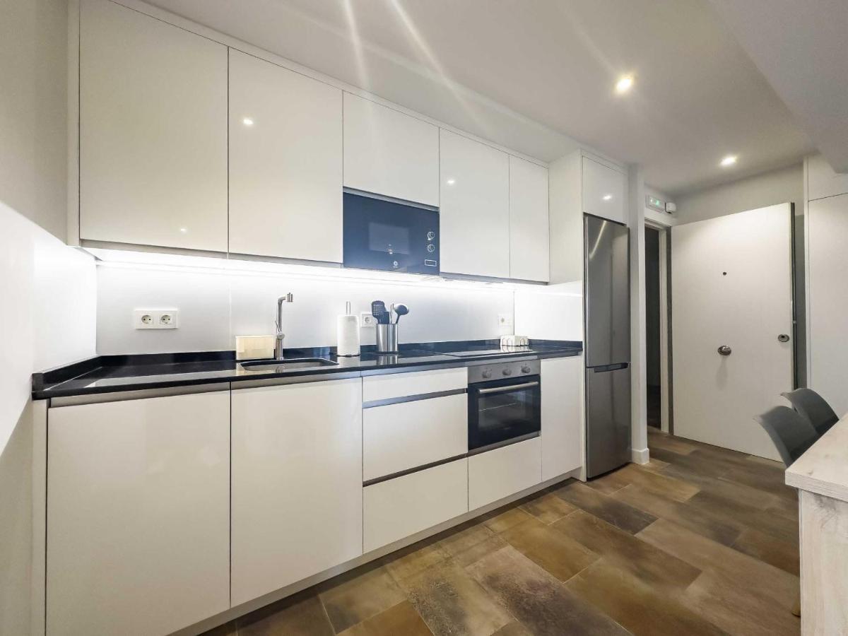 Apartamentos Dr28 A 250 M De La Playa Fuengirola Luaran gambar