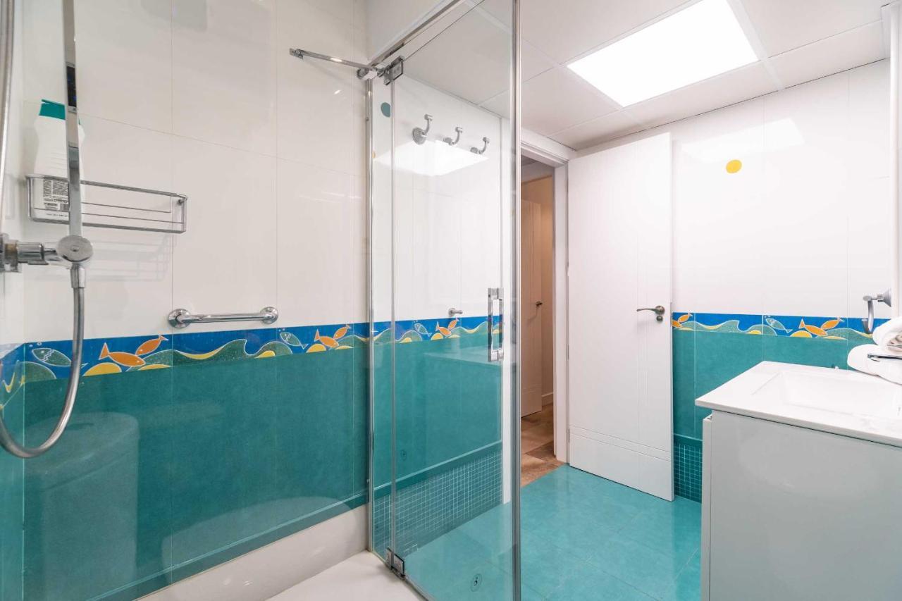Apartamentos Dr28 A 250 M De La Playa Fuengirola Luaran gambar