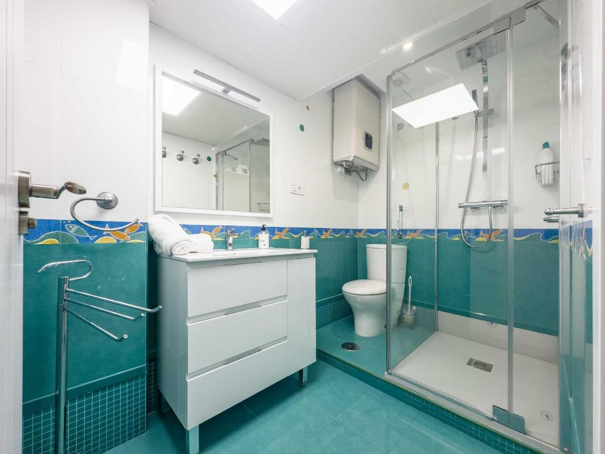 Apartamentos Dr28 A 250 M De La Playa Fuengirola Luaran gambar