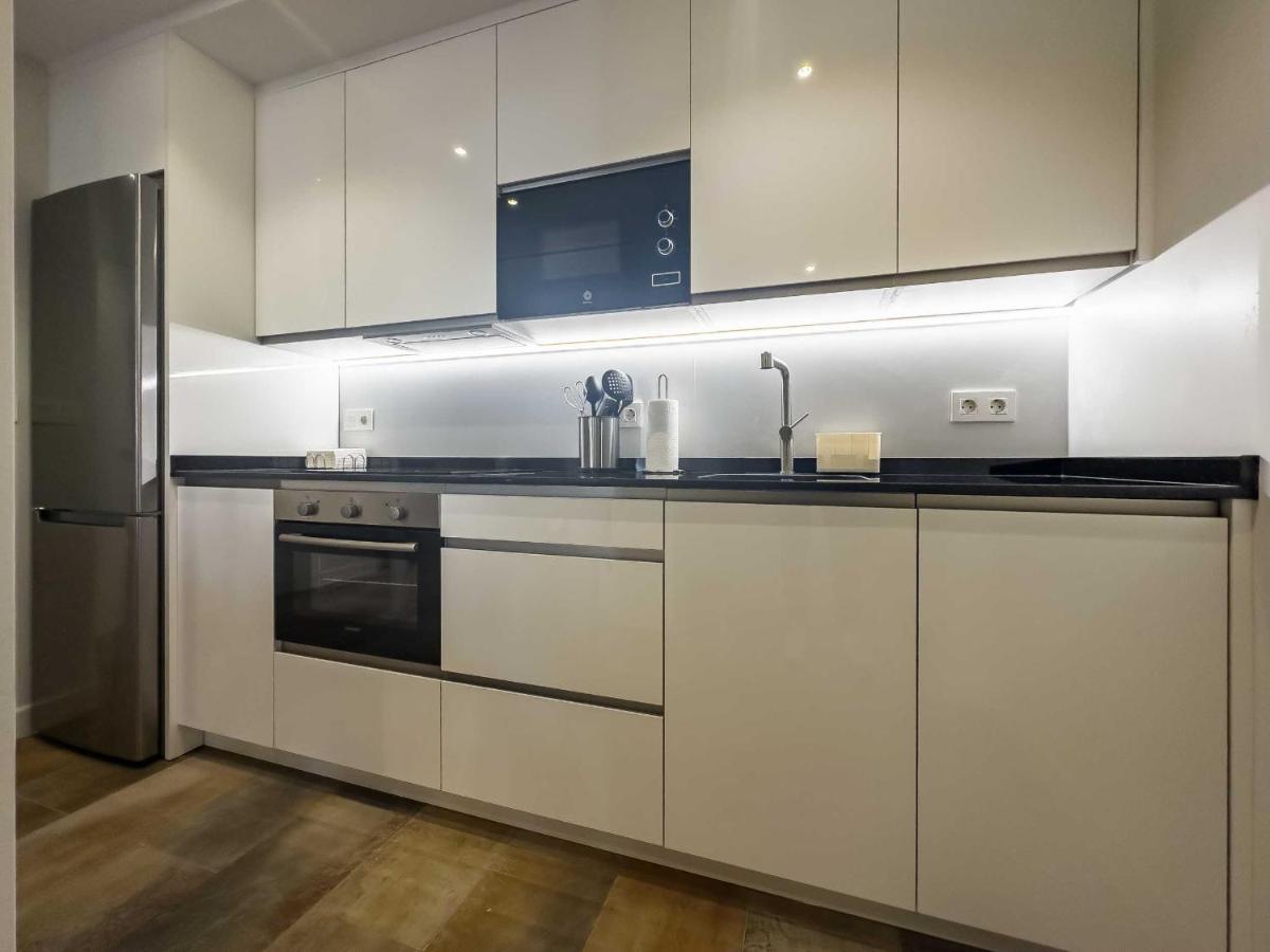 Apartamentos Dr28 A 250 M De La Playa Fuengirola Luaran gambar