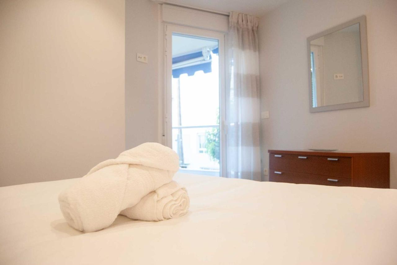 Apartamentos Dr28 A 250 M De La Playa Fuengirola Luaran gambar